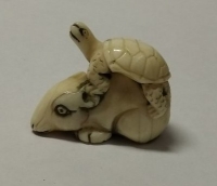 Купить Нэцкэ черепаха на крысе в интернет-магазине Роза Мира
