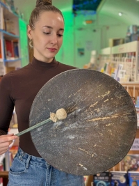 Бубен из кожи африканской козы 42 см.