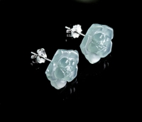 Серьги нефритовый Лотос сертифицированные. 