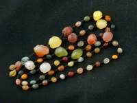Ожерелье-четки из Агата гоби цветные. 